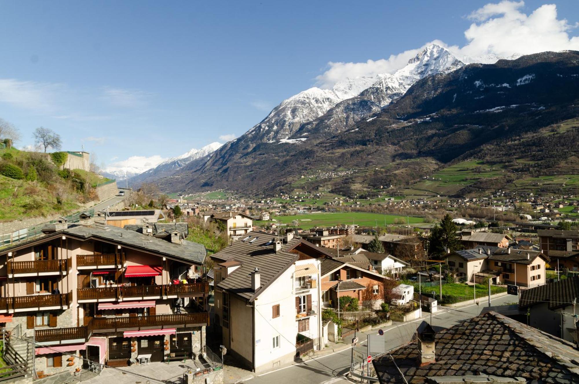 La Casa Degli Aromi - Vista Montagna E Relax Villa Aosta Esterno foto